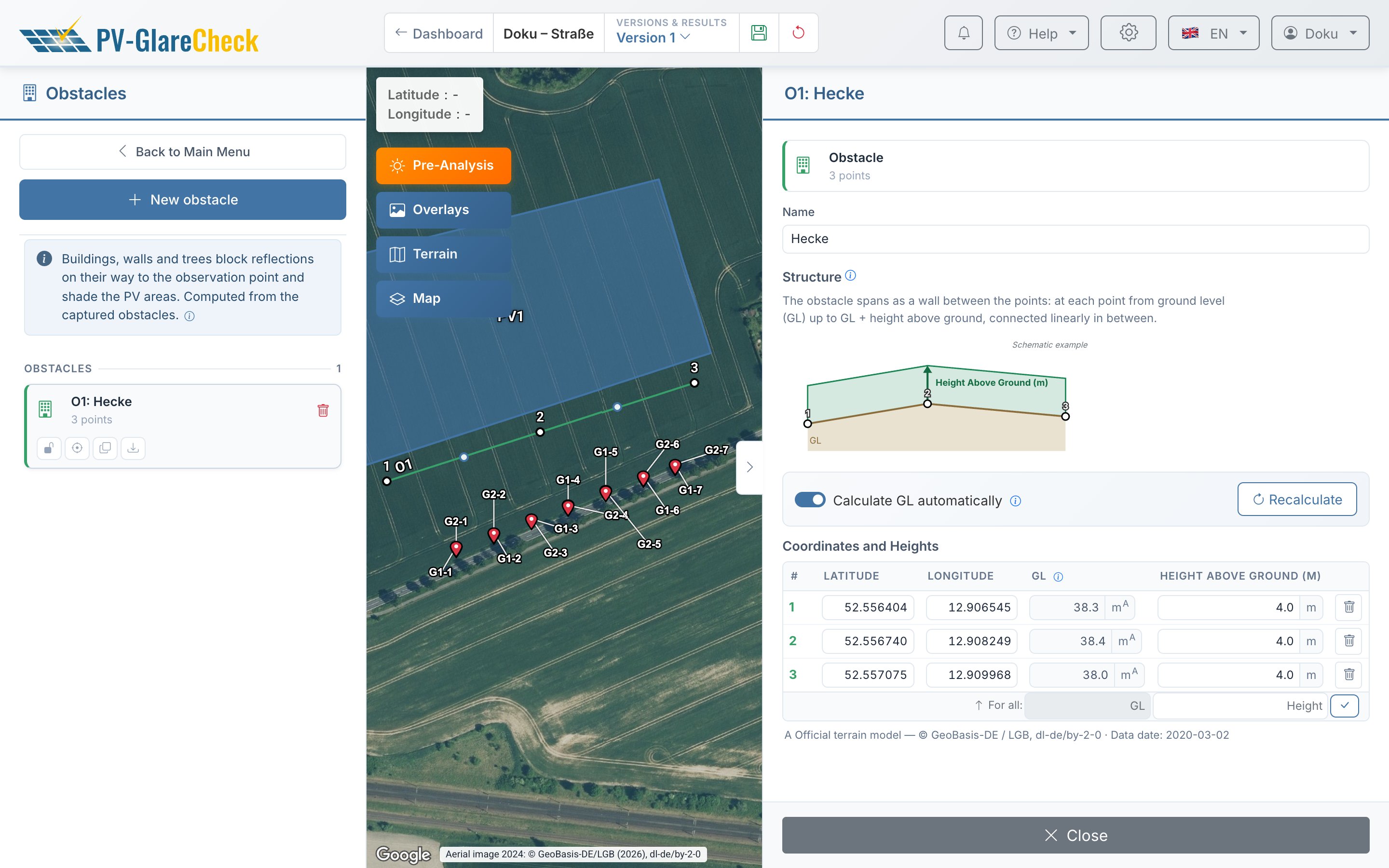 Obstacle O1 (a hedge) as a polyline with three points between PV area PV1 and the observation points along the road; on the right the detail view with structure sketch and the table Coordinates and Heights, GL about 38 m, height above ground 4.0 m per point