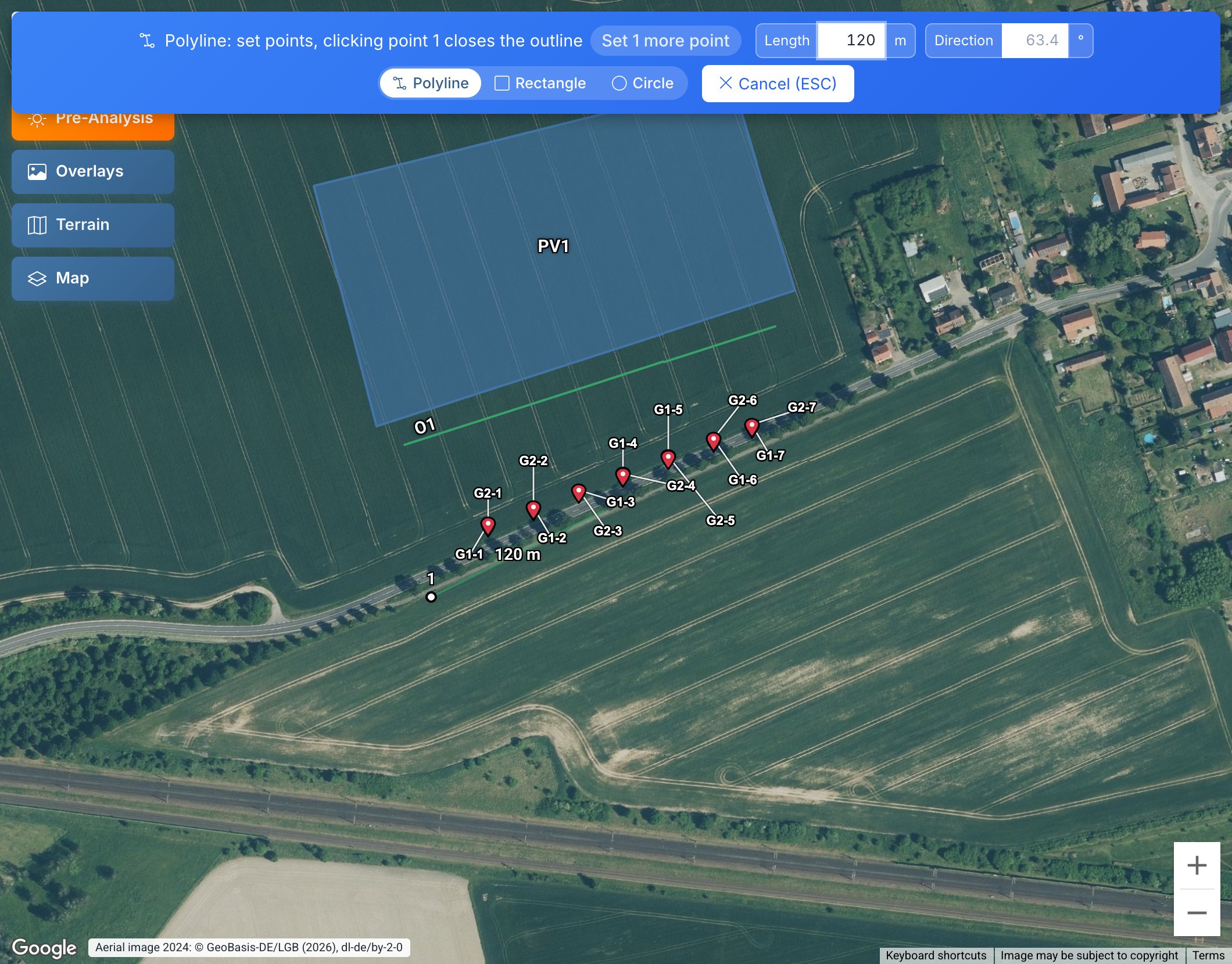Blue drawing banner above the map with the fields 